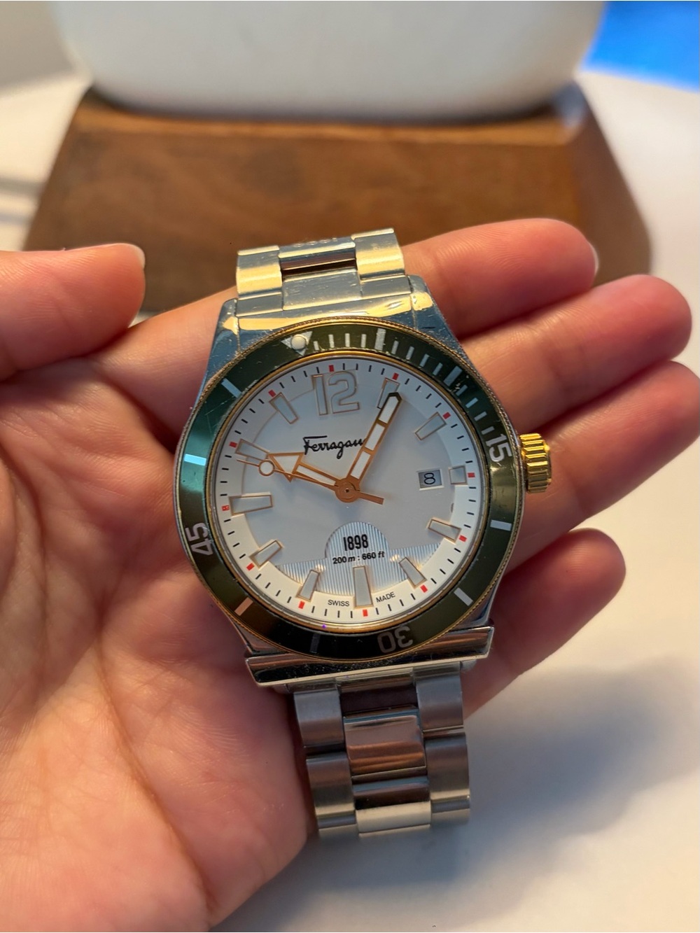 FERRAGAMO Watch *NEEDS BATTERIES*